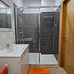 Estudio Acolhedor Perto Do Centro Da 아파트 Meadela