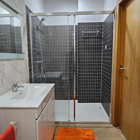 Estudio T0 Novo Em Viana Do Castelo شقة Meadela